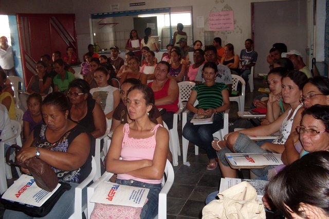 Projeto cidadania ativa com os prefessores. parceria agerba display