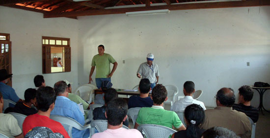 Curso de ordenha em mairi 5  display