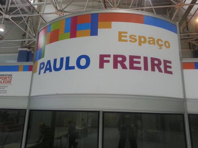 Espaco paulo freire 2 display