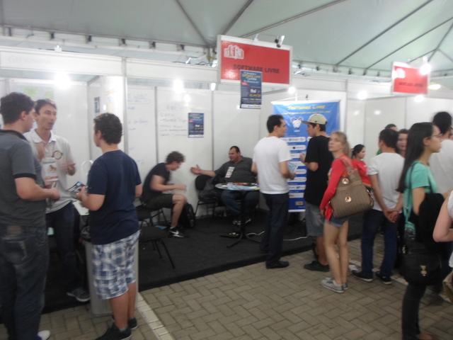 Feira cursos 2014 19 display